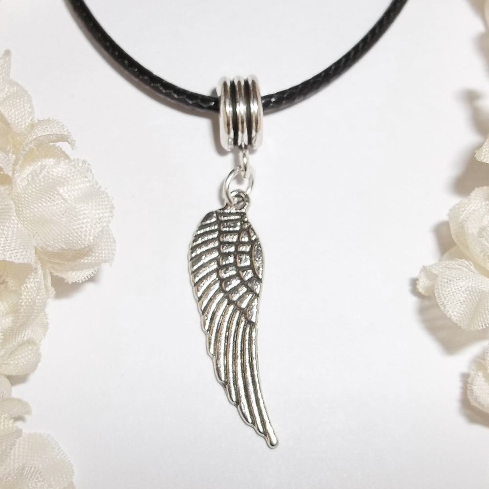 Unisex Necklace Silver Angel Wing Black Cord 4555